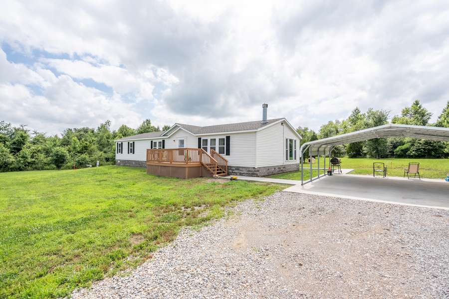 Manufacture Home on 8 acres +/-